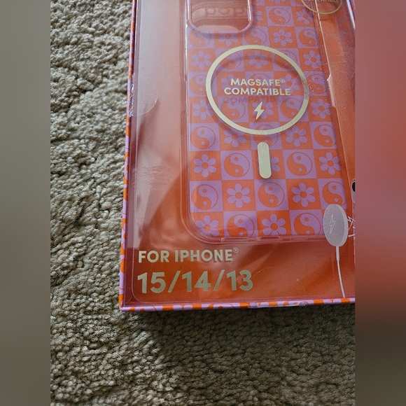 ⚓️XO Poppy Iphone 15/14/13 Case - Picture 2 of 4